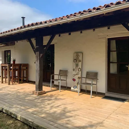 La Caseta Domaine Du Canteau Yf بيت للعطل