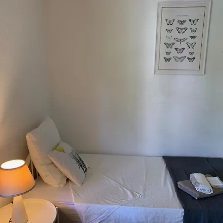 La Caseta Domaine Du Canteau Yf * Panjas