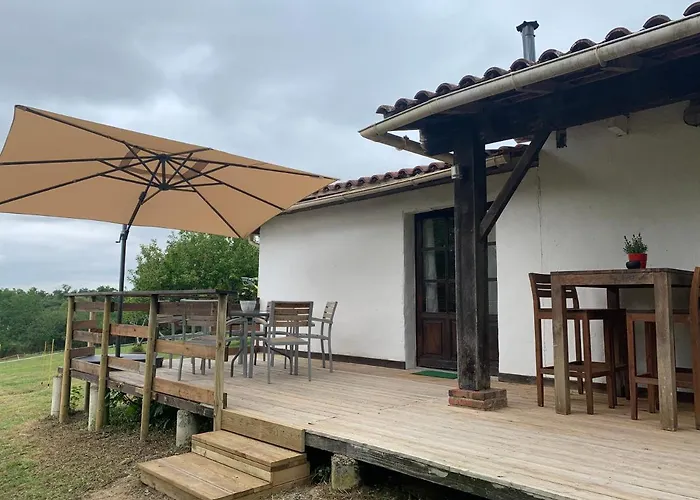 La Caseta Domaine Du Canteau Yf بيت للعطل Panjas