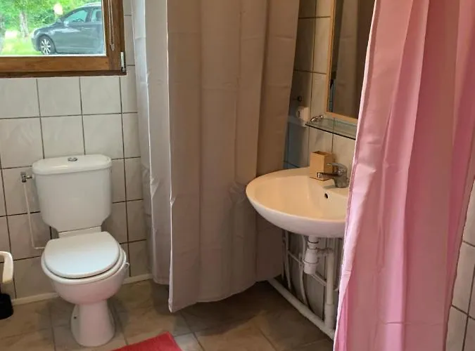 La Caseta Domaine Du Canteau Yf بيت للعطل Panjas