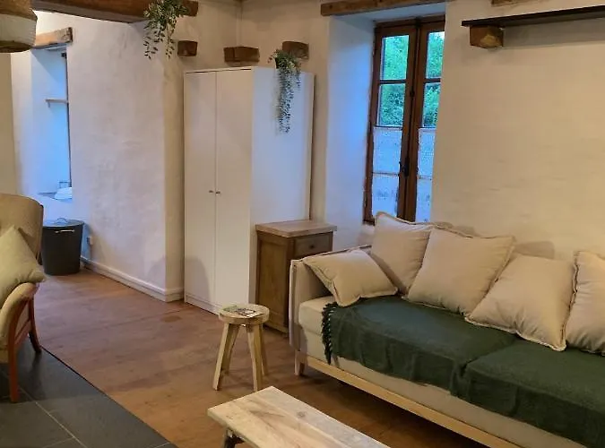 بيت للعطل La Caseta Domaine Du Canteau Yf