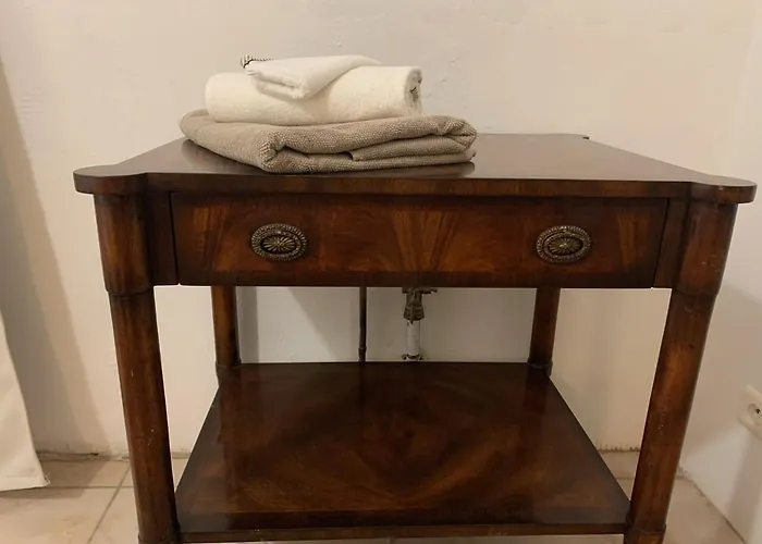 La Caseta Domaine Du Canteau Yf * Panjas